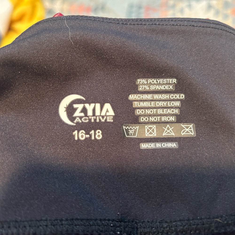 ZYIA Active black Leggings - Picture 5 of 6